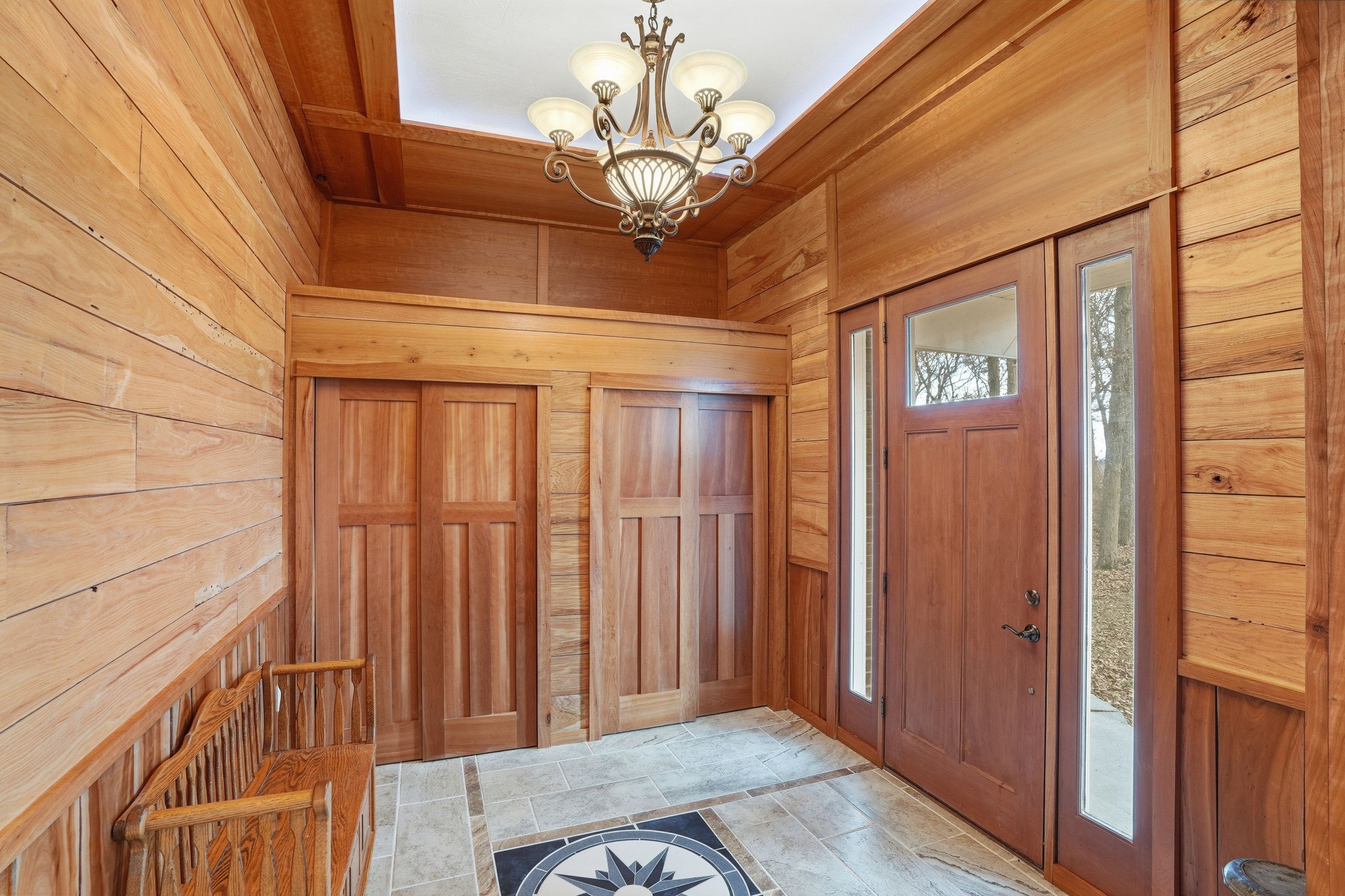 Listing Photo: 3300 Underwood Ave 0036-